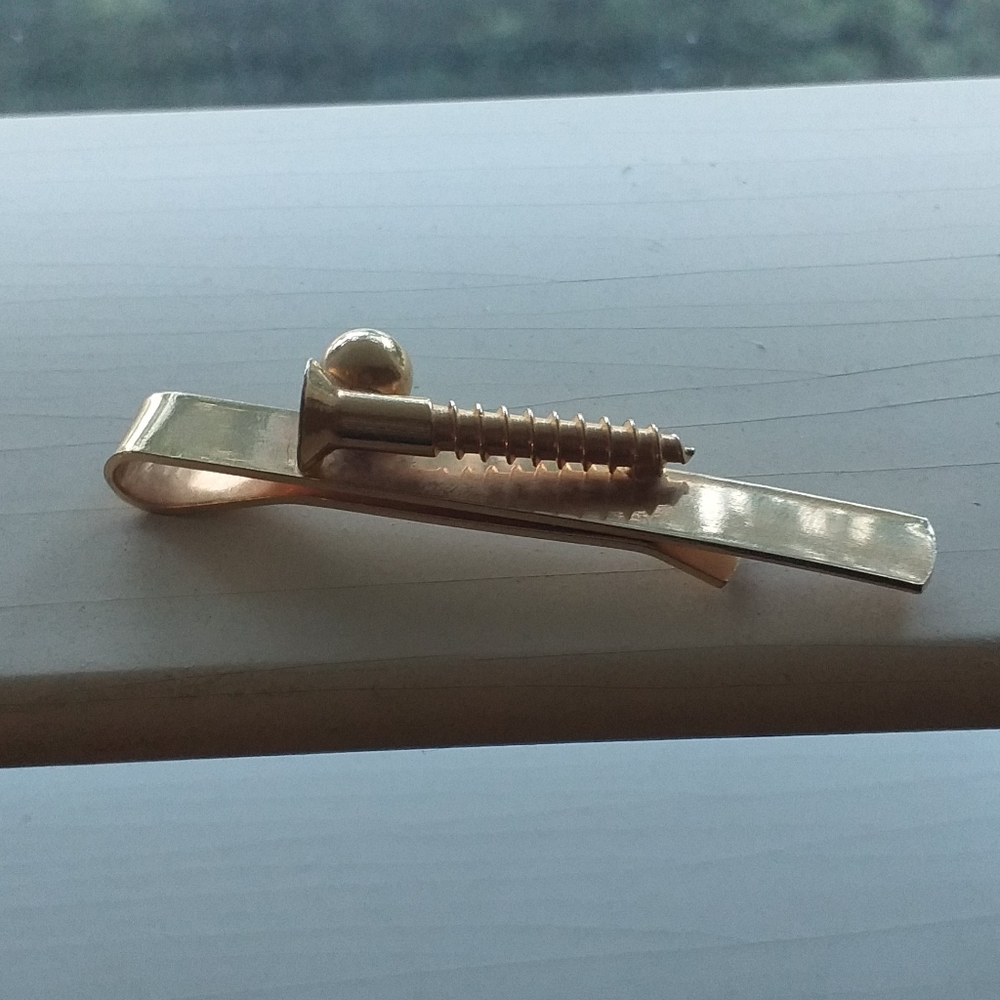 Gold screw hair pin